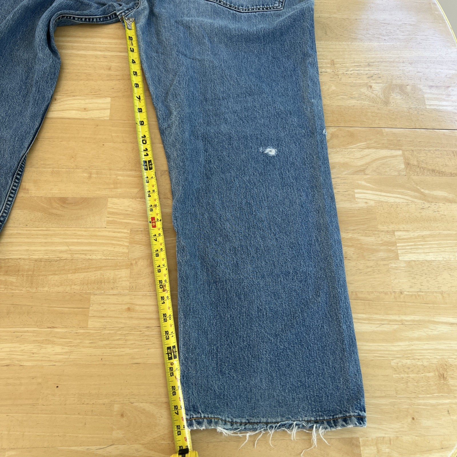 Levis 569 Loose Straight Leg Jeans Mens 38×30 Light Wash Blue Denim 00569-4550
