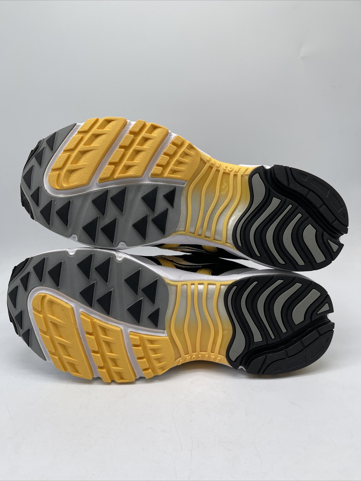Saucony Grid Web Black Yellow Steelers S70466-3 Men’s Sizes 8-13