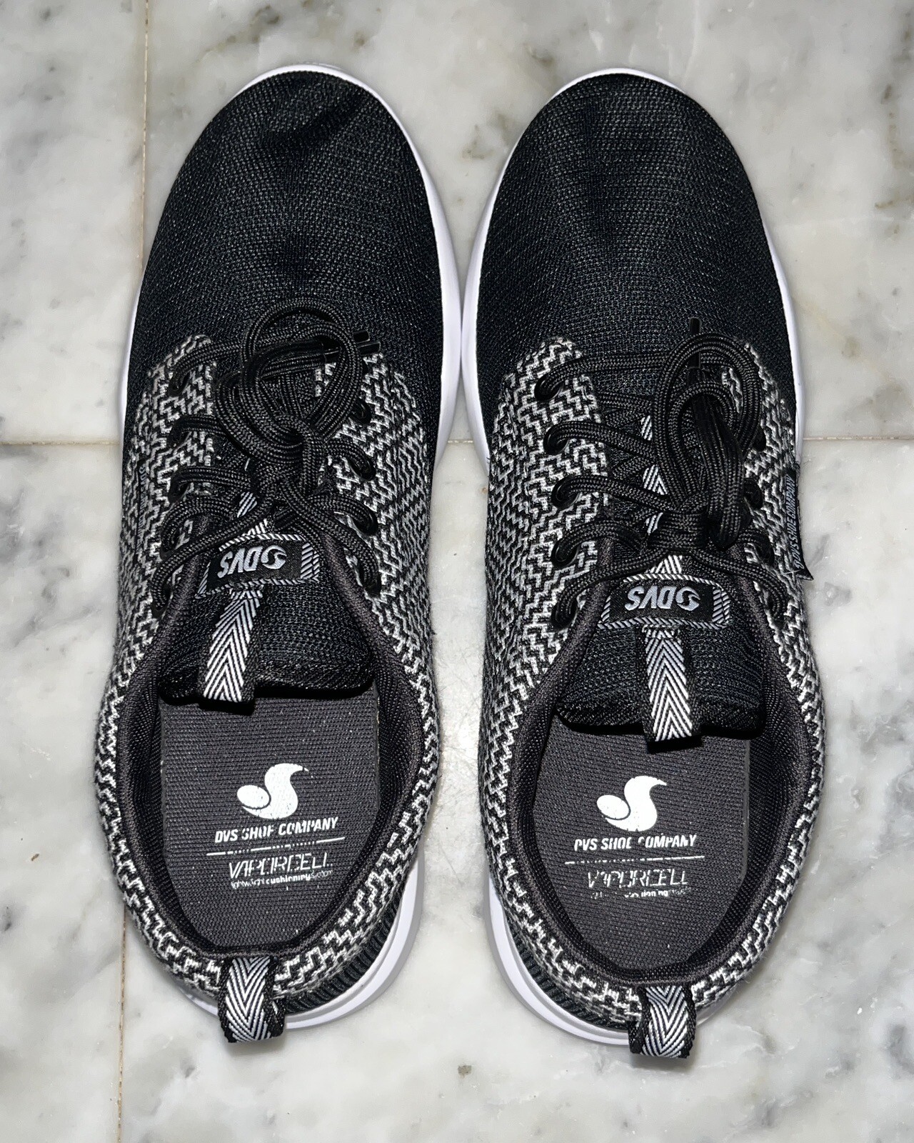 DVS Shoe Company Premier 2.0 Black/ White Men’s Size 6 Model #: DVS0000245