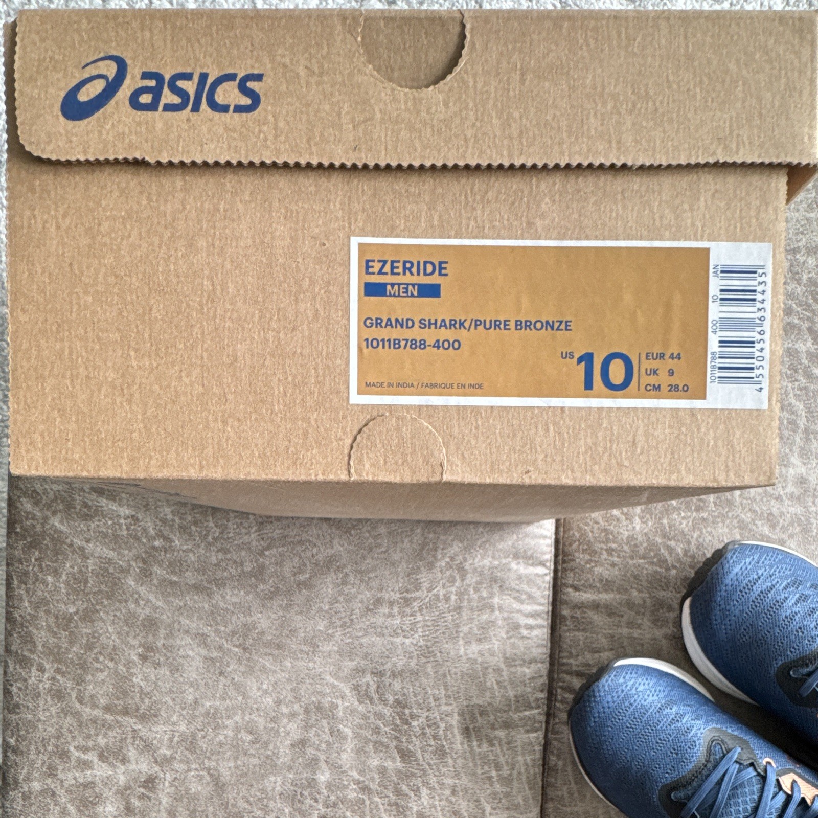 ASICS Ezeride Men’s Low Top Running Sneaker Blue/Black/White 1011B788-400