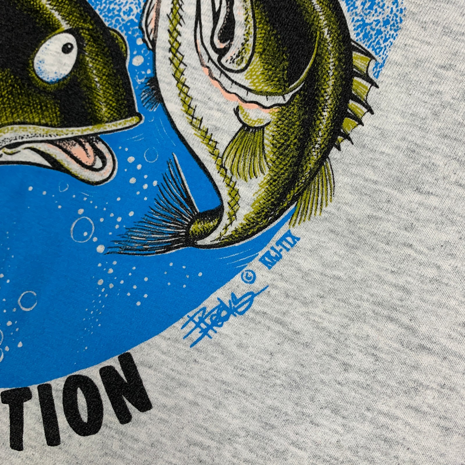 Vintage 90s Fish Art T-Shirt Mens Sz XL Single Stitch Gray Fruit of the Loom