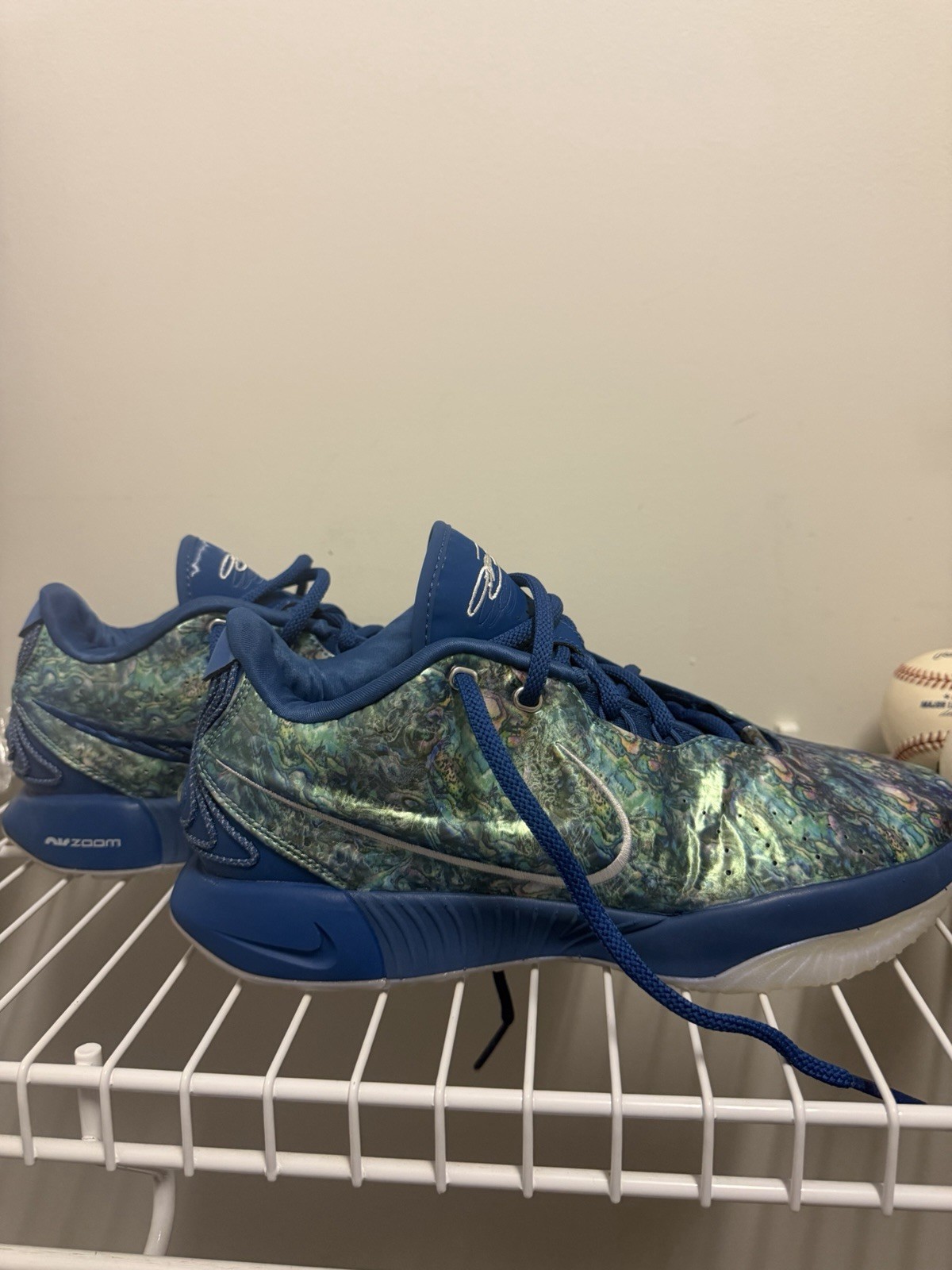 Nike LeBron James XXI 21 Abalone Size 10 Men’s Blue Green, (NO BOX, PRISTINE)