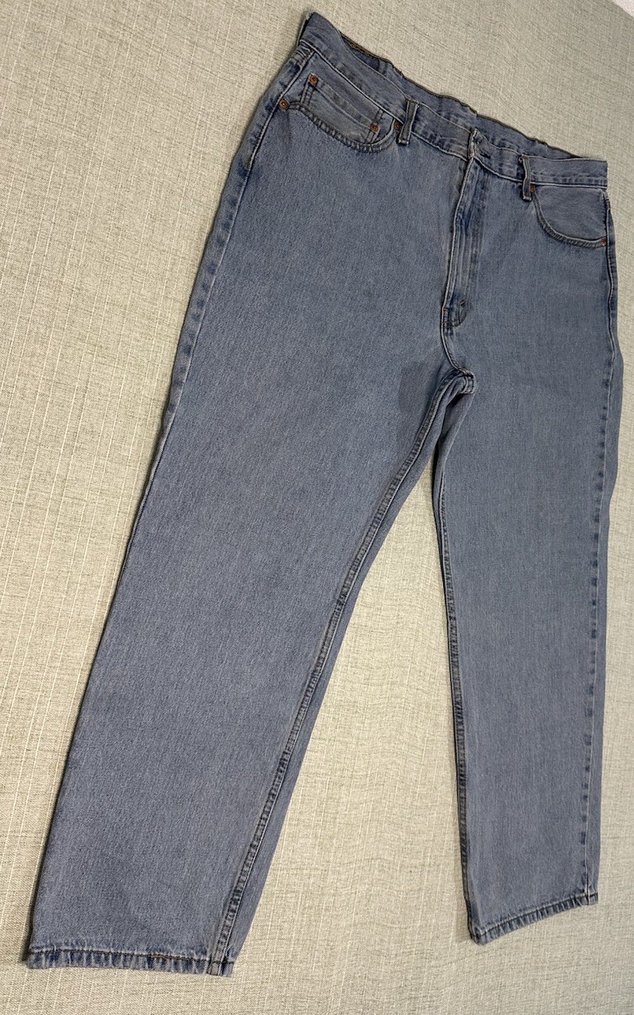 Levi’s 550 Relaxed Fit Medium Blue 100% Cotton Denim Jeans Men’s 40X30