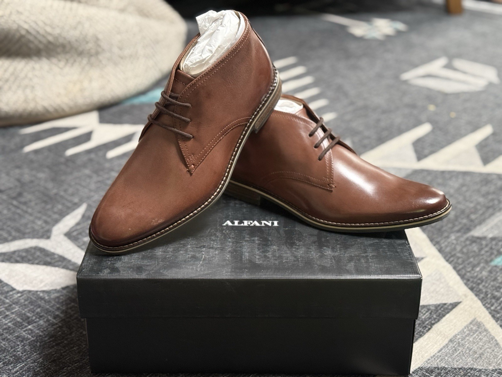 Alfani Men’s Brown Leather Chukka Boots Size 8 M Lace-Up Round Toe New