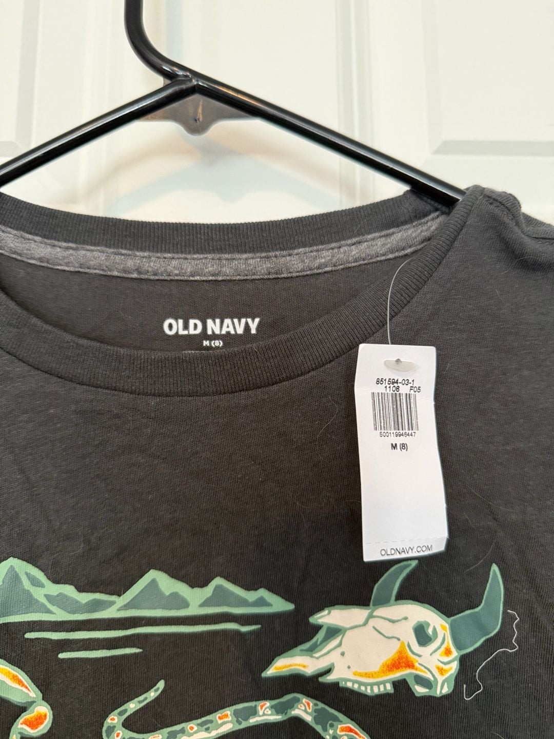 NWT Old Navy Desert Reptiles and Skull Graphic T-Shirt Size M 8