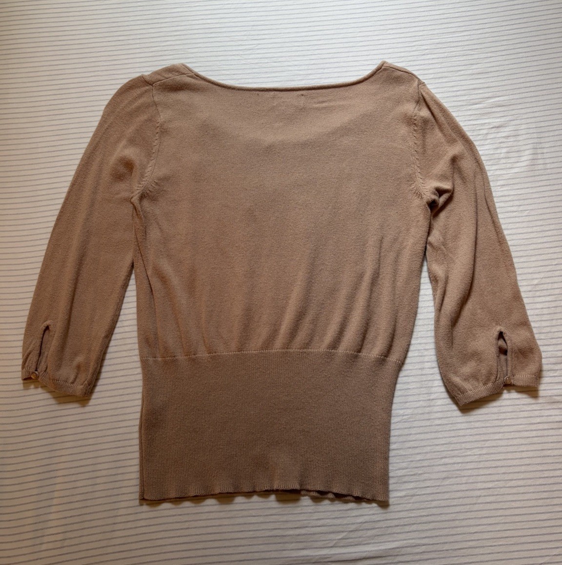 ELLE Women’s XS Beige Lightweight Scoop Neck Sinched Waist 3/4s sleeve