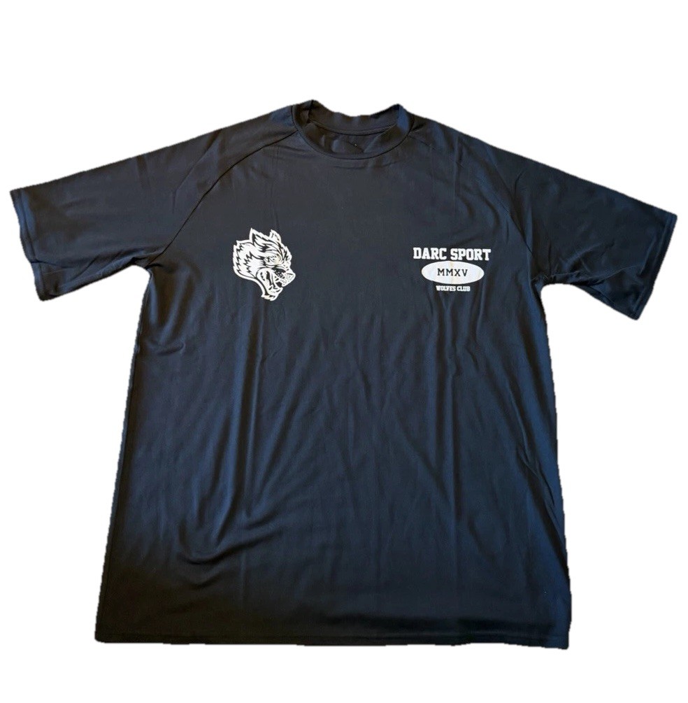 Darc Sport black dry wolf t-shirt Size L. Brand be with tags. Perfect gym Shirt