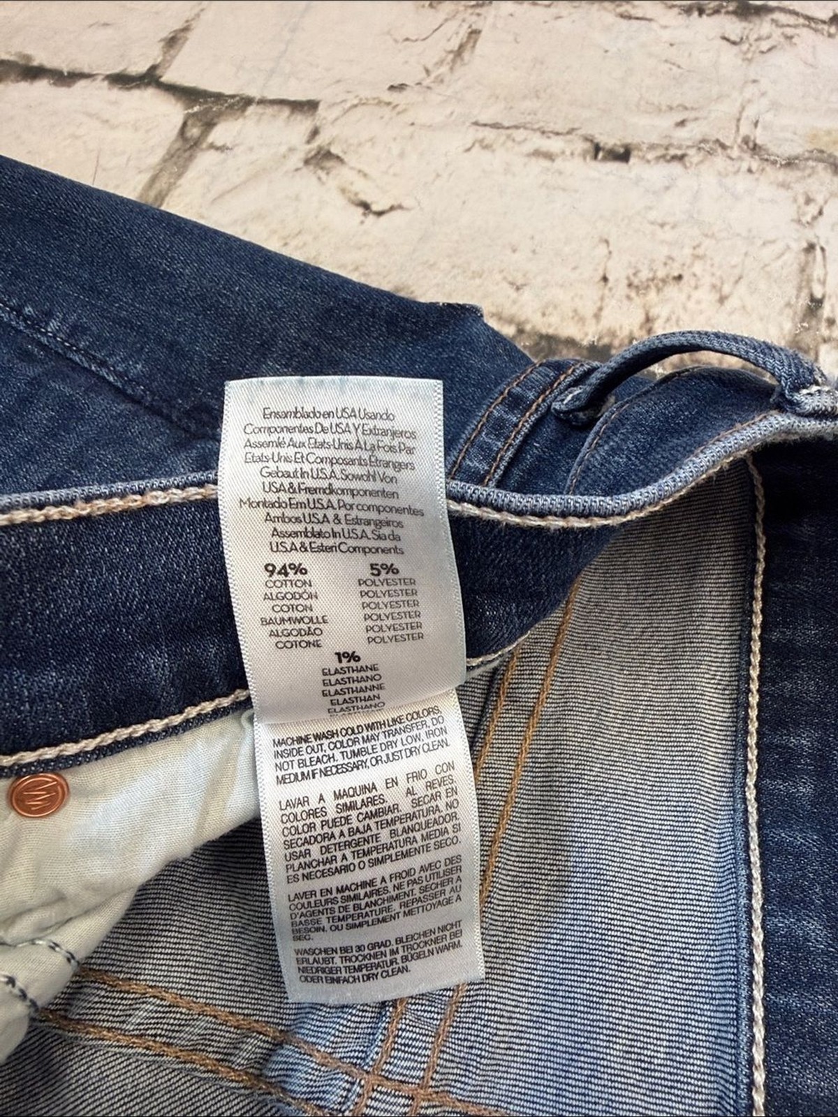 MOTHER Jeans 28 The Insider Crop Step Fray in Teaming Up Dark Wash