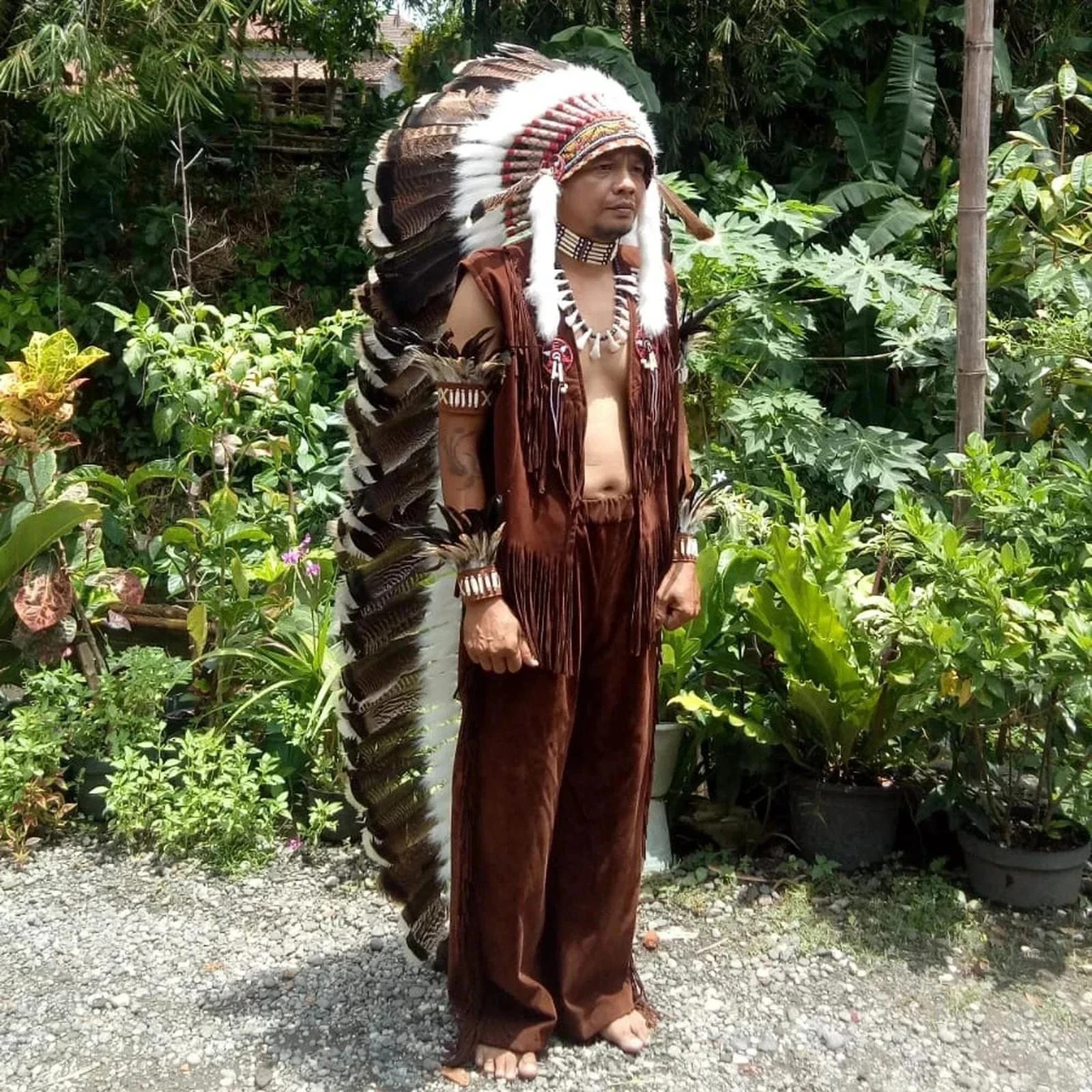 XXL Handmade Feather Warbonnet Headdress Hat – Native American Style Costume