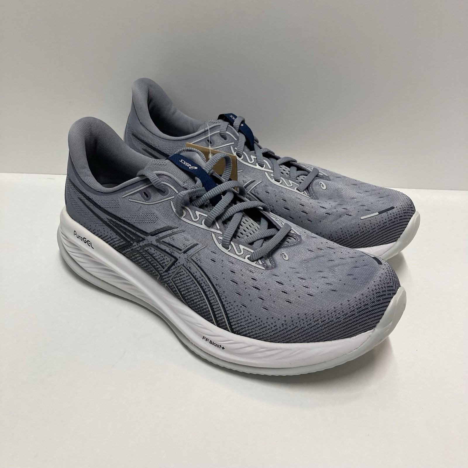 Asics Gel Cumulus 26 Men’s Size 11.5 Sheet Rock / Concrete