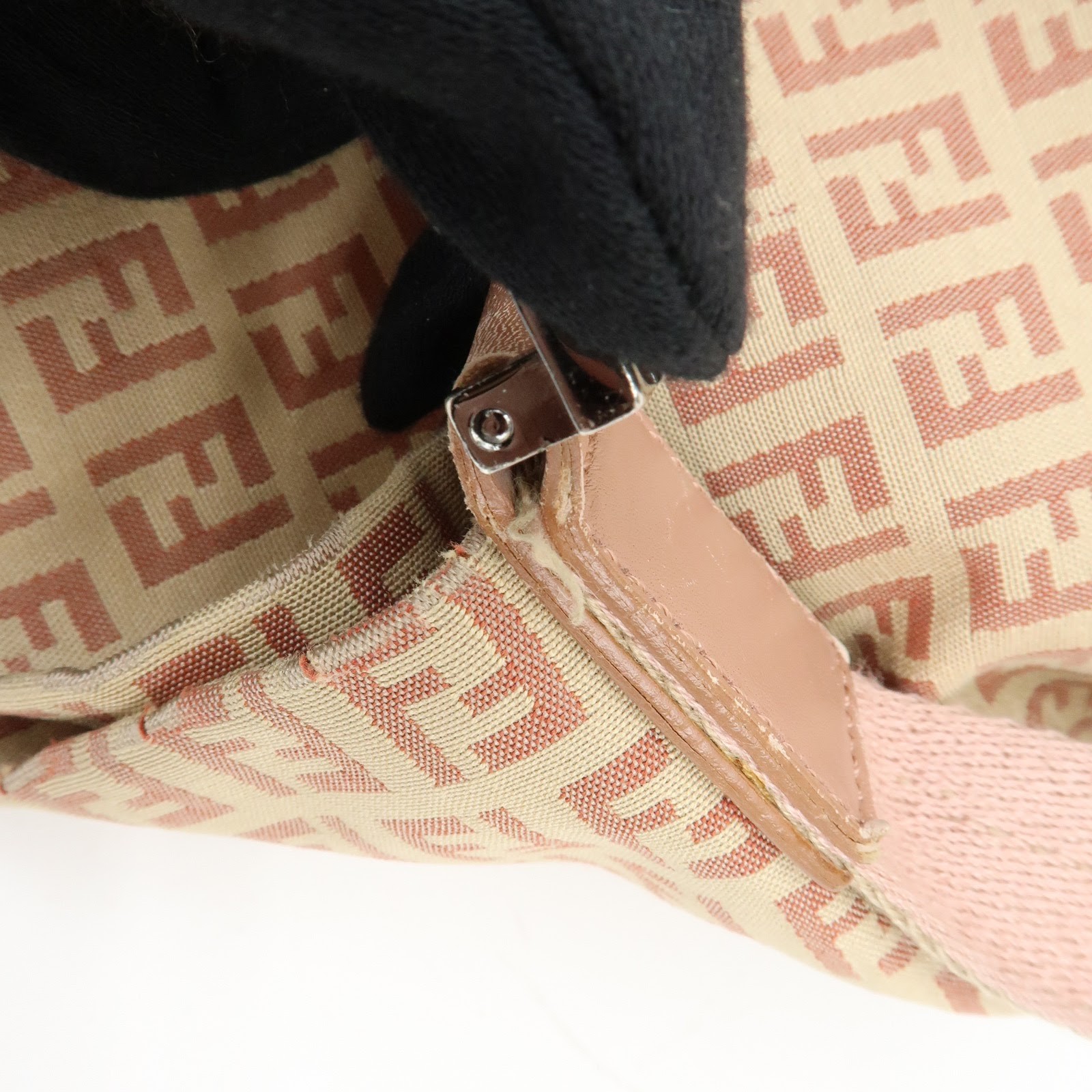 FENDI Zucchino Canvas Leather Shoulder Bag Beige Pink 8BR318 Authentic Used F/S