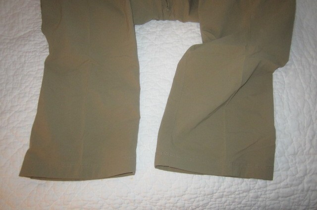 Preowned Men’s Size 33″ by 34″ L.L. Bean Tan 95% Nylon & 5% Spandex Hiking Pants