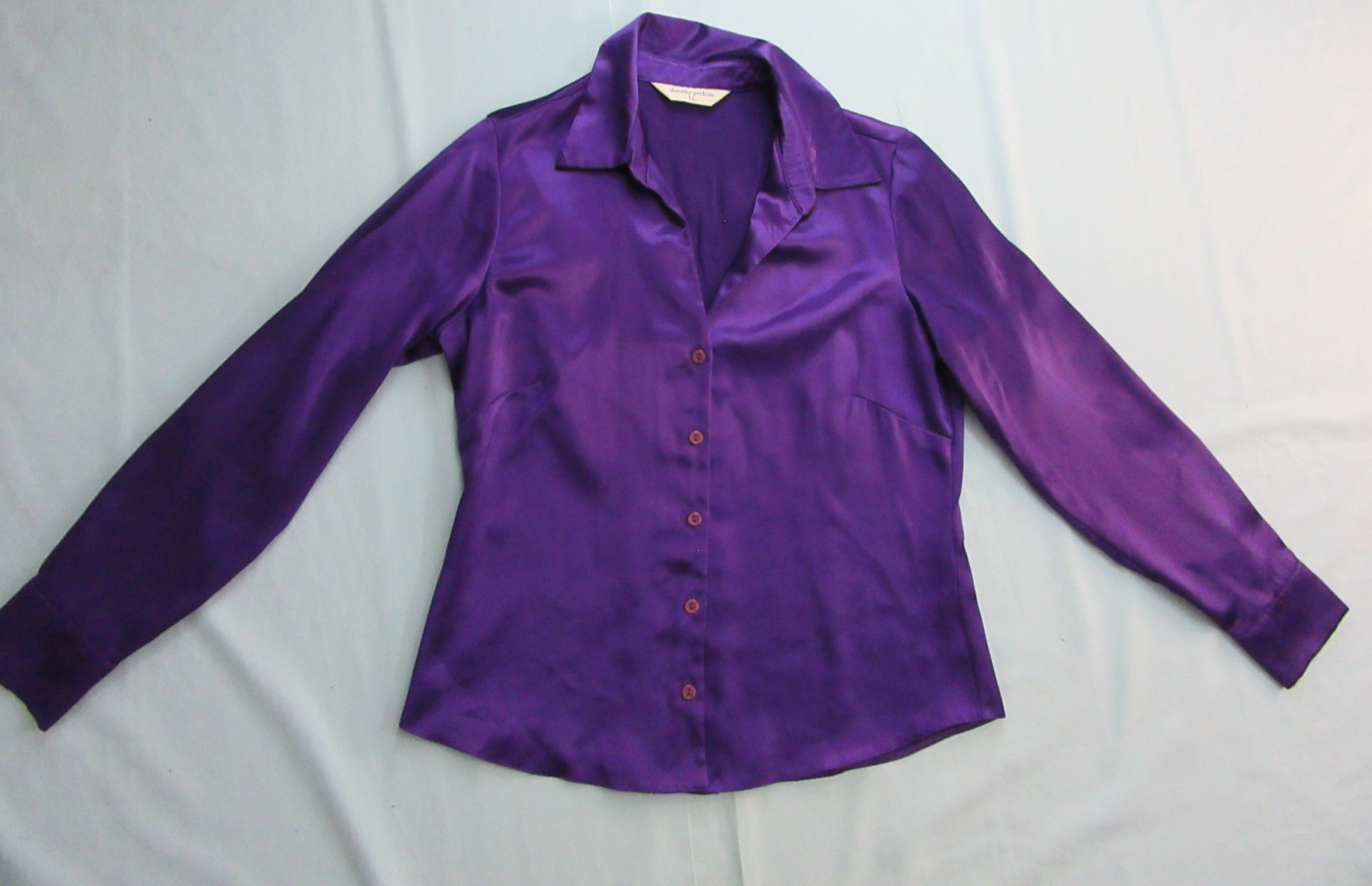 Dorothy Perkins – Size 12 – Purple Satin V-Neck Button Up Blouse