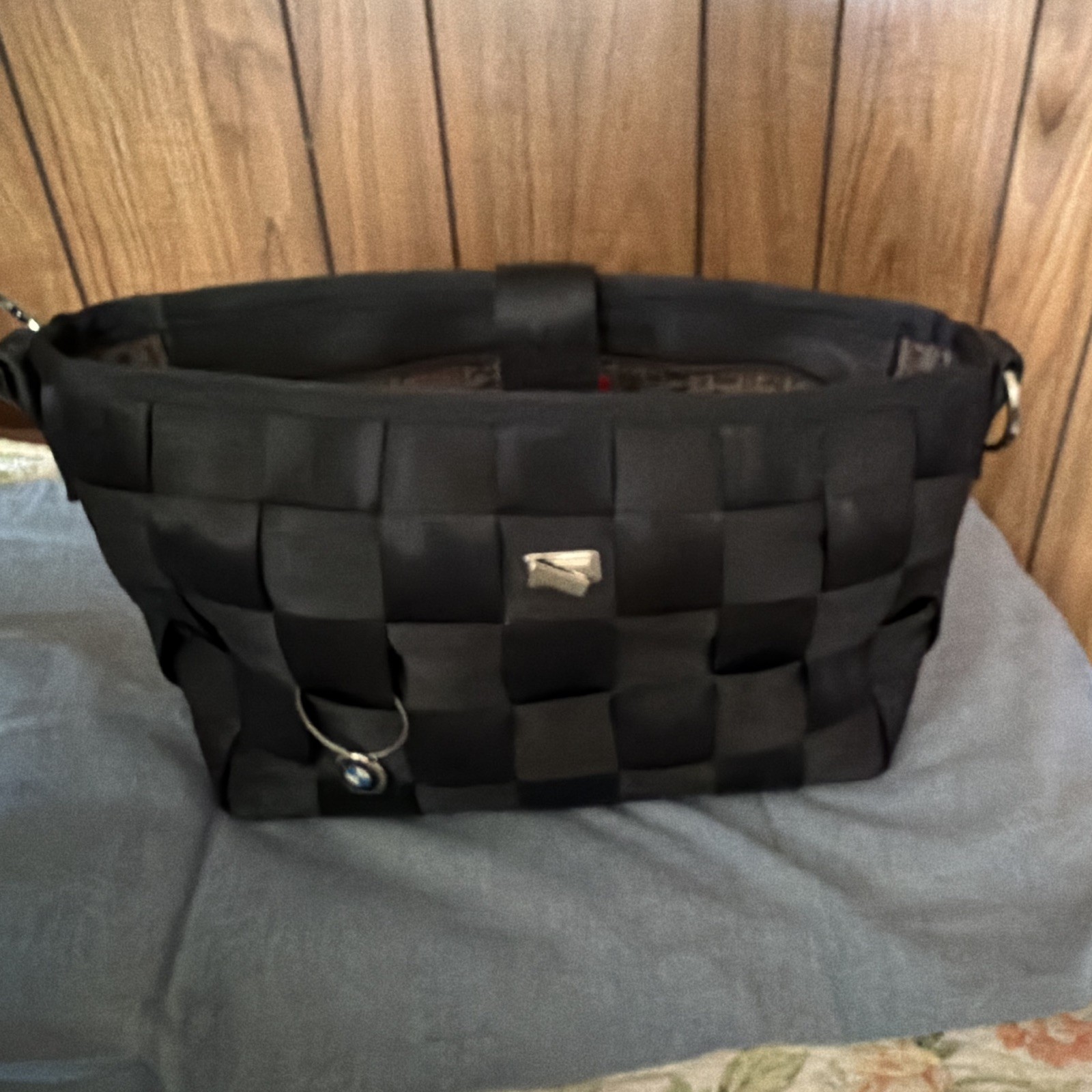 Harveys Black Woven Tote Bag Zip Closure Lined Inner Pockets Bag Charm Silver