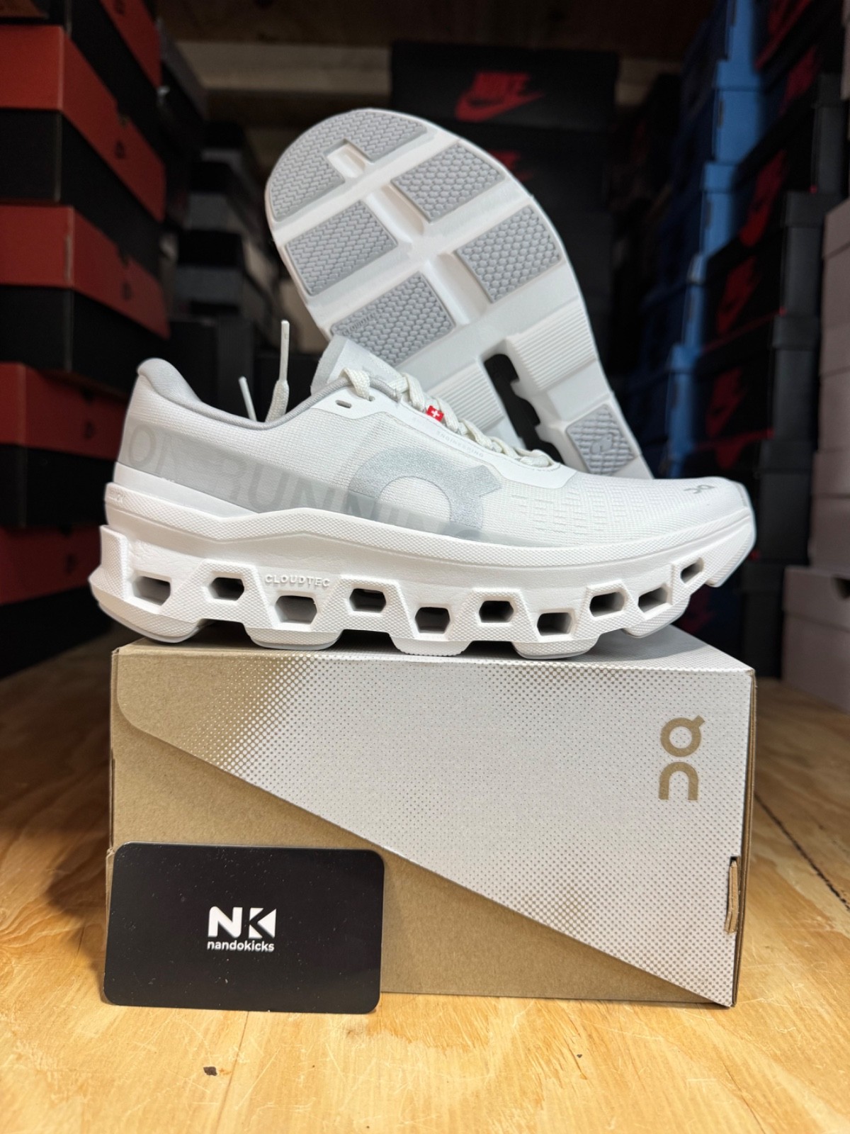 ON Running Wmns Cloudmonster 1 ‘White White’ 3WF30481200 BRAND NEW WOMENS SZ