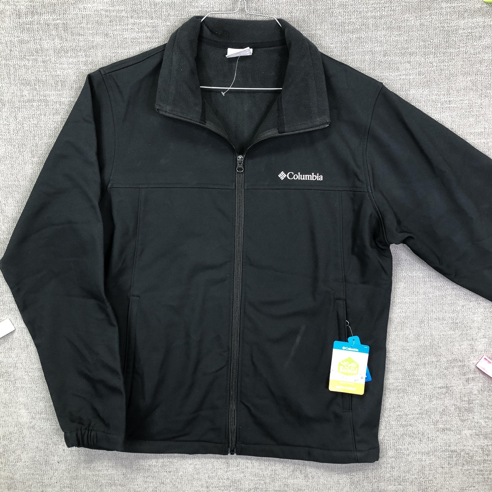 Columbia Jacket Mens M Black Omni-Shield Bowen Lake II Softshell Full Zip Hiking