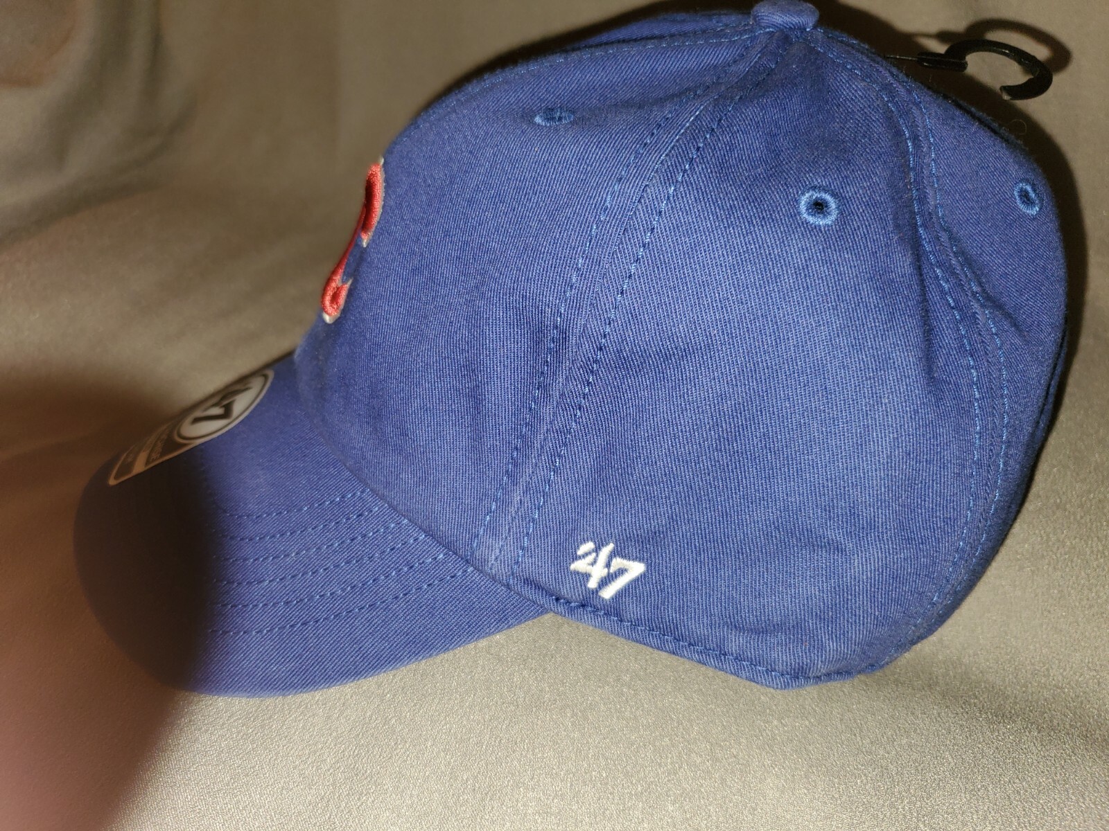 MLB CHICAGO CUBS ’47 FRANCHISE ON FIELD REPLICA C MENS HAT BLUE FITTED MEDIUM
