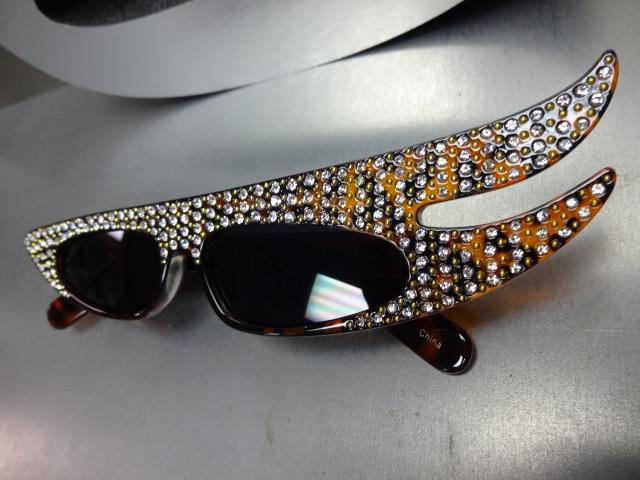 Unique Funky RETRO Style SUN GLASSES Tortoise Frame Bling Crystals Rhinestones