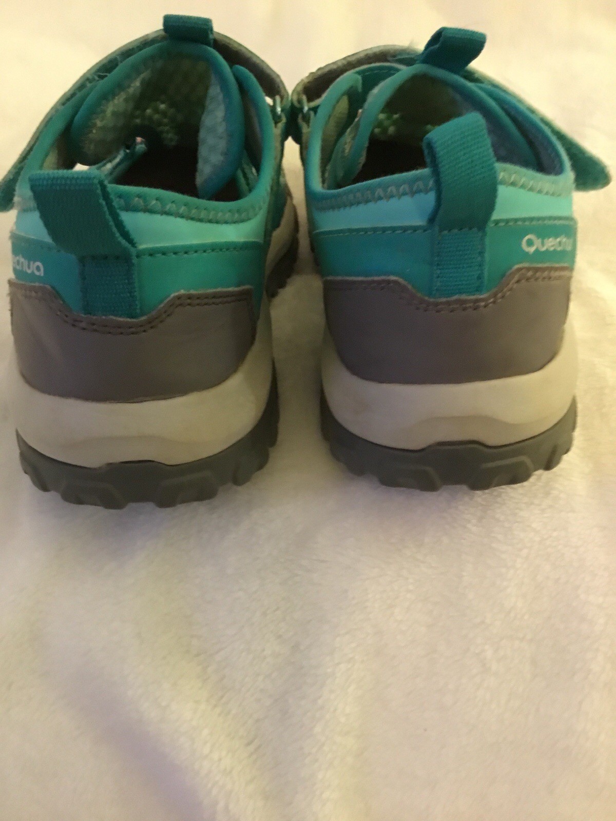 Quechua Kids Hiking Sandal Gray And Teal Size 6