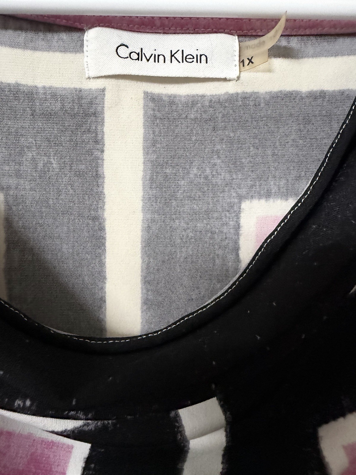 Calvin Klein 1X Geometric Print Cowl Neck Sleeveless Blouse Plus Size