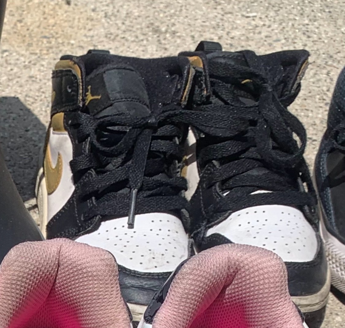 Youth Nike Jordan (size 13.5)
