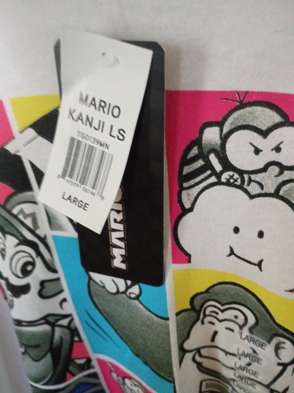 Nintendo Mario Kart Kanji White Long Sleeve Graphic T-Shirt Large NWT
