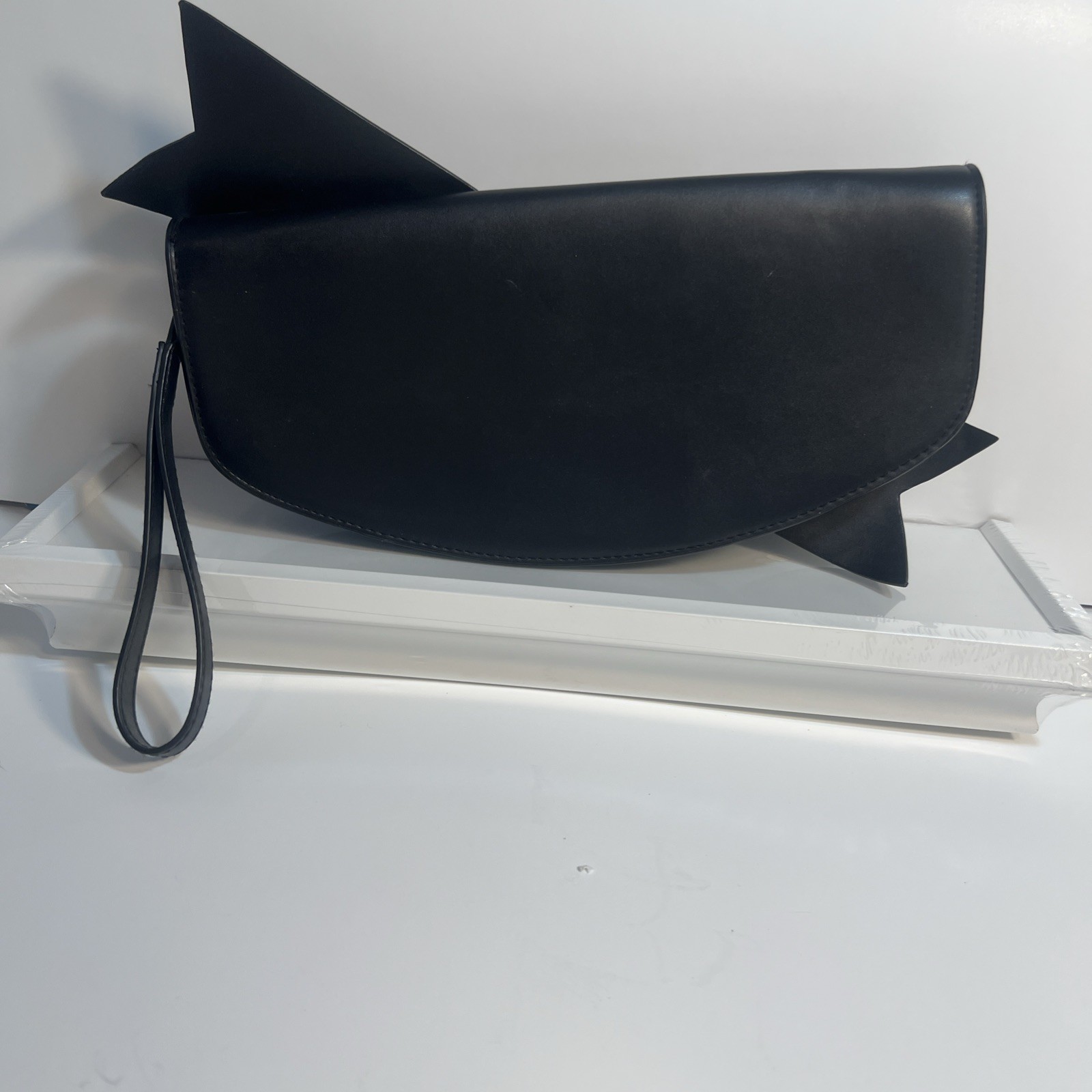A New Day Black BOW Clutch Purse. NEW Without Tags. 11 1/2x 6 inches
