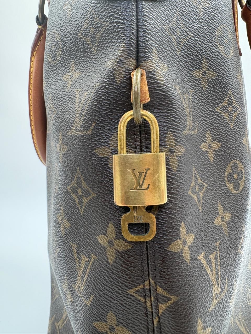 Louis Vuitton Lockit Vertical Monogram Canvas Satchel Bag FL0046 Dust Bag