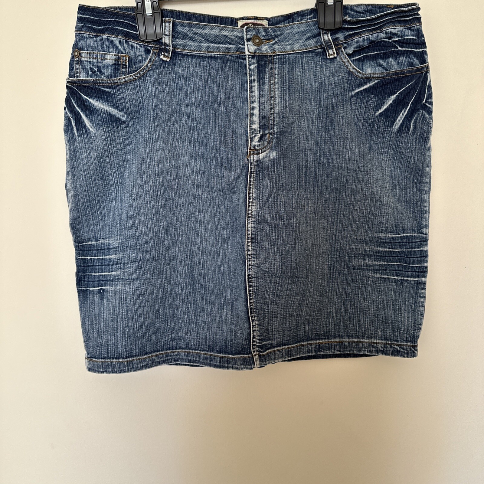Elite Jeans Vintage Women’s Size 21/22 Distressed Denim Skirt
