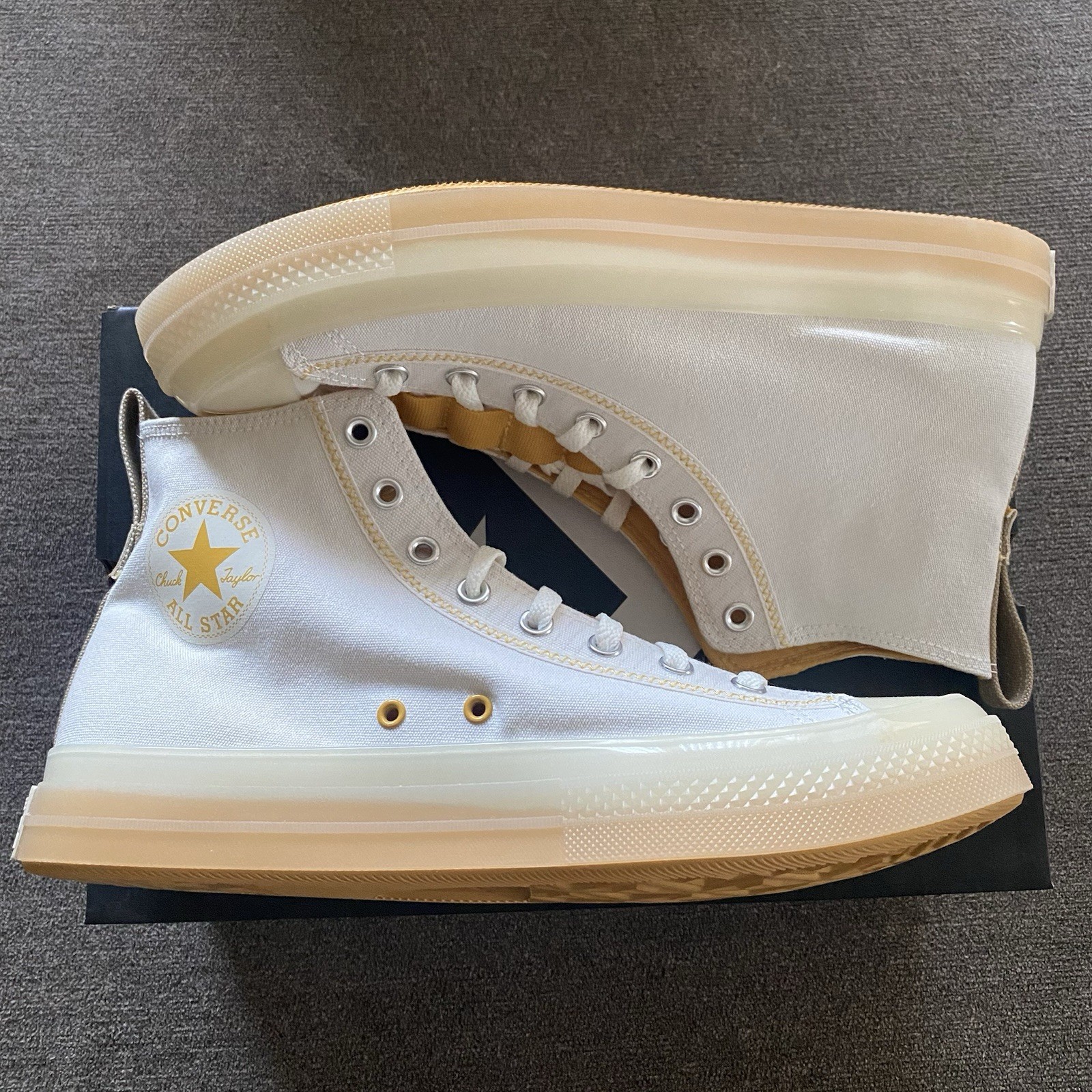 Converse Chuck Taylor CX Explore Hi Vintage White Canvas Shoes Men’s 12 A05997C