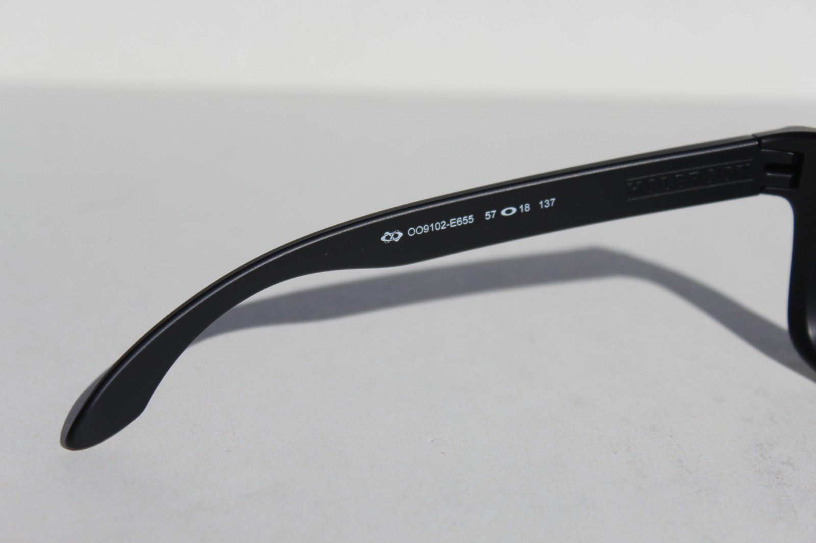 OAKLEY Holbrook Sunglasses Matte Black/Grey USA FLAG RARE OO9102-E6 NEW