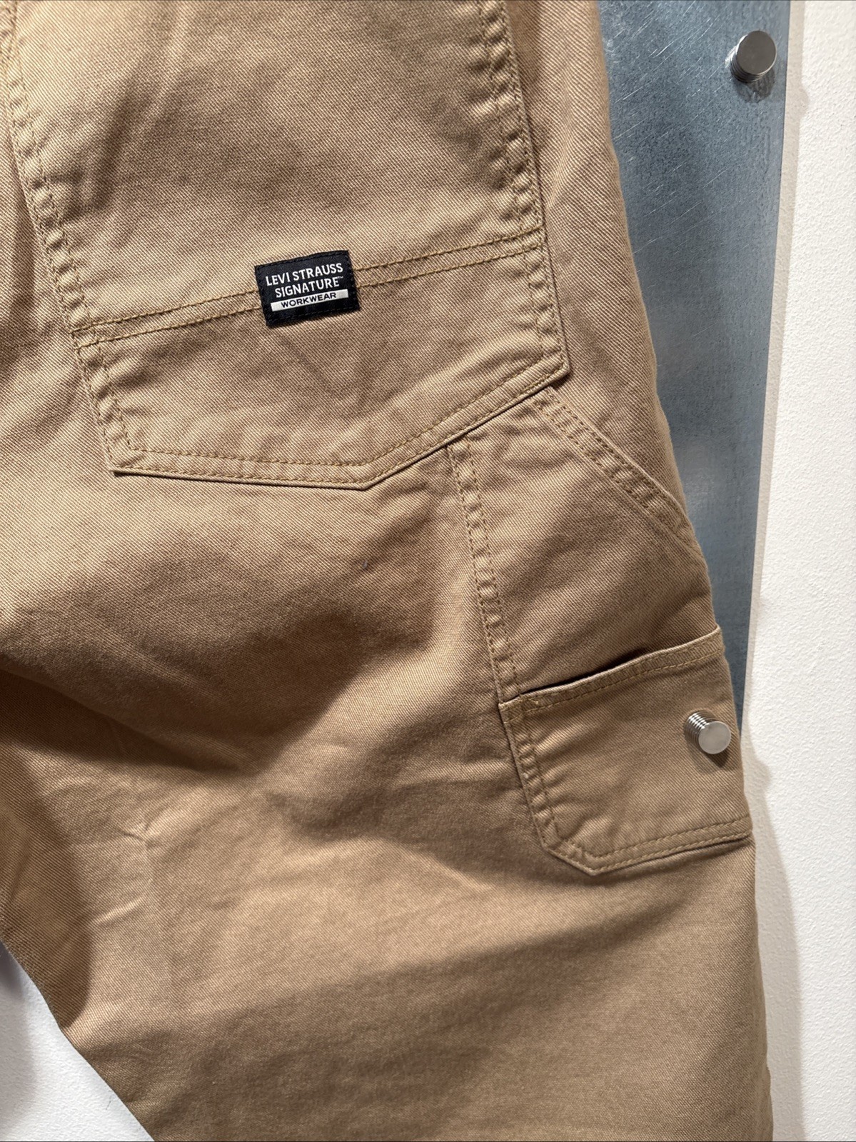 Levi’s Strauss Signature Workwear Carpenter Canvas 42×30 (actual 42×29 1/2) NWT