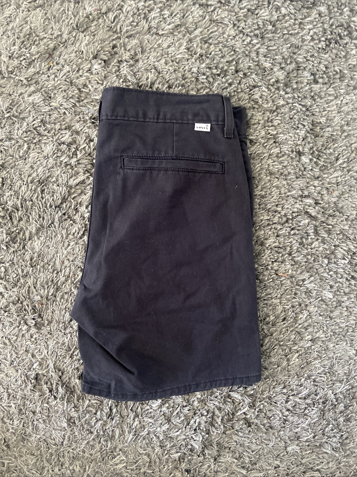 Womens Levi’s Twill Shorts Black Size 8 / 29 Nice 4076