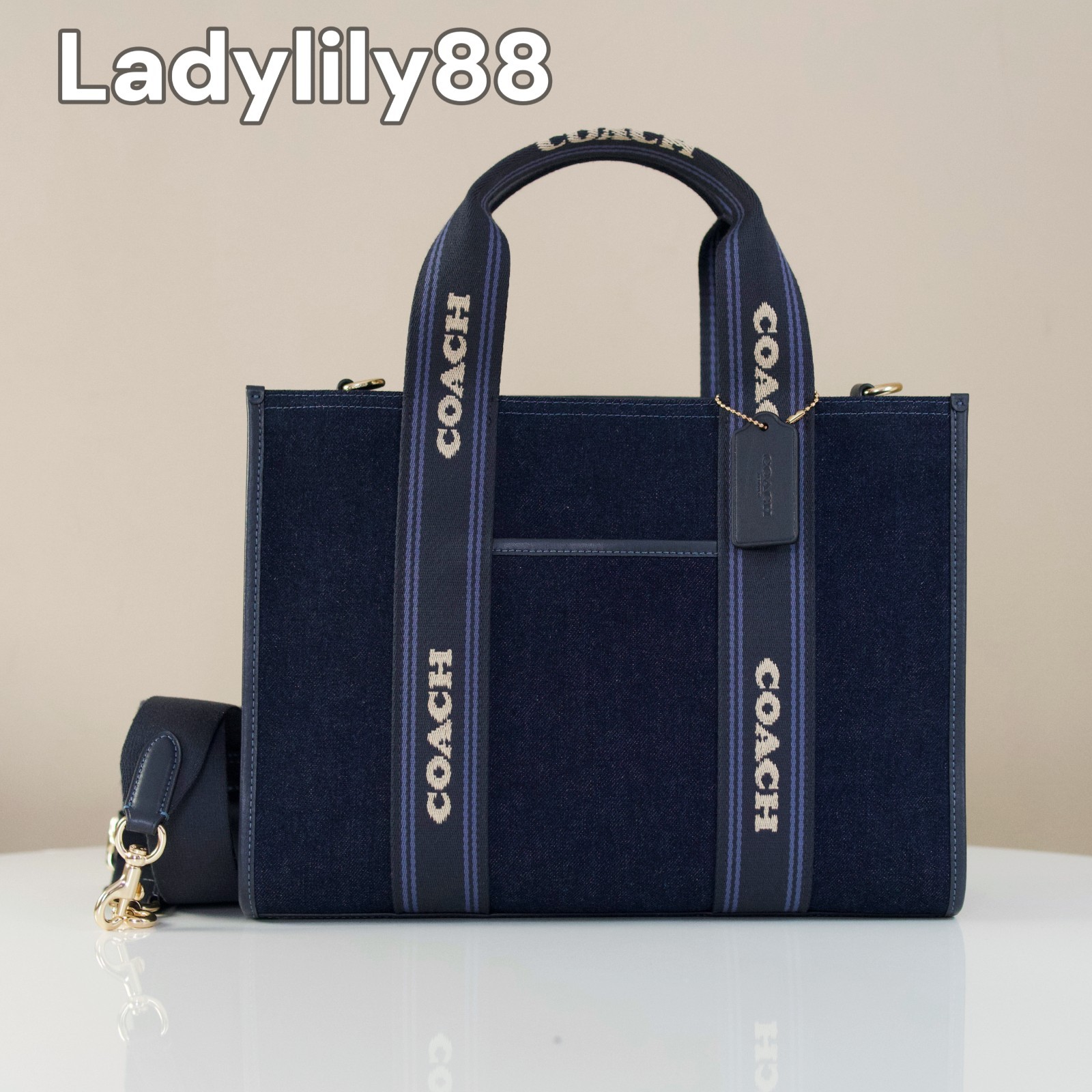 NWT Coach CY367 CBM10 CCL68 Smith Tote Bag