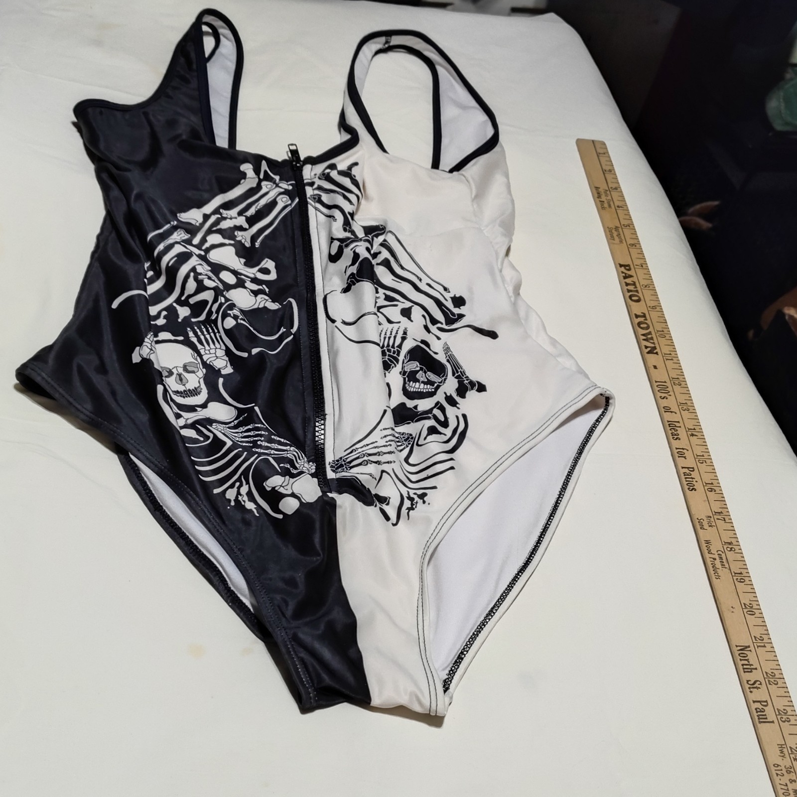 Black White Skeleton Print One Piece Lg Swimsuit Zip Front Vintage Womens teen