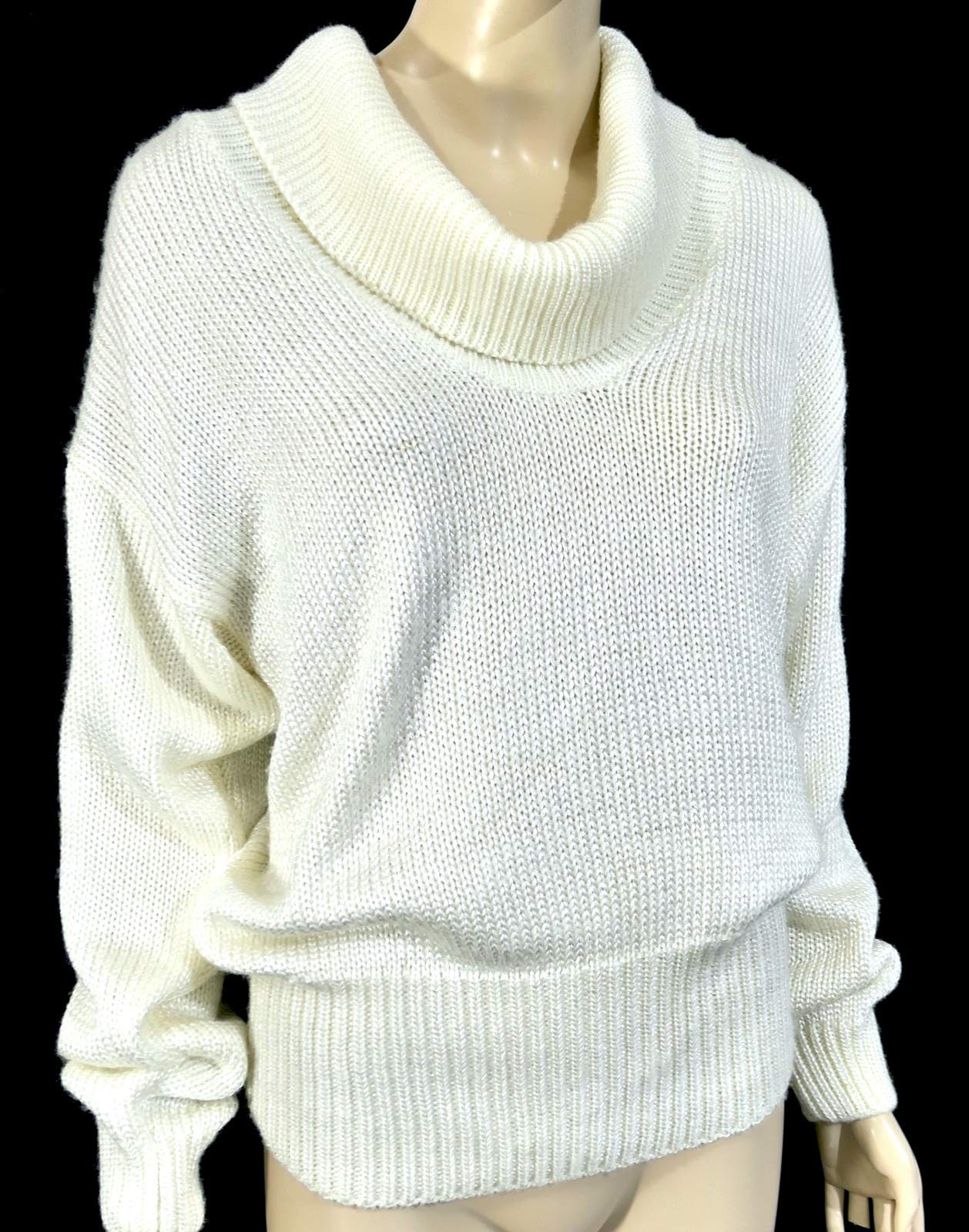 Vintage 80s FIA Italia Rayon Wool Blend Rich Ivory White Cowl Neck Sweater M