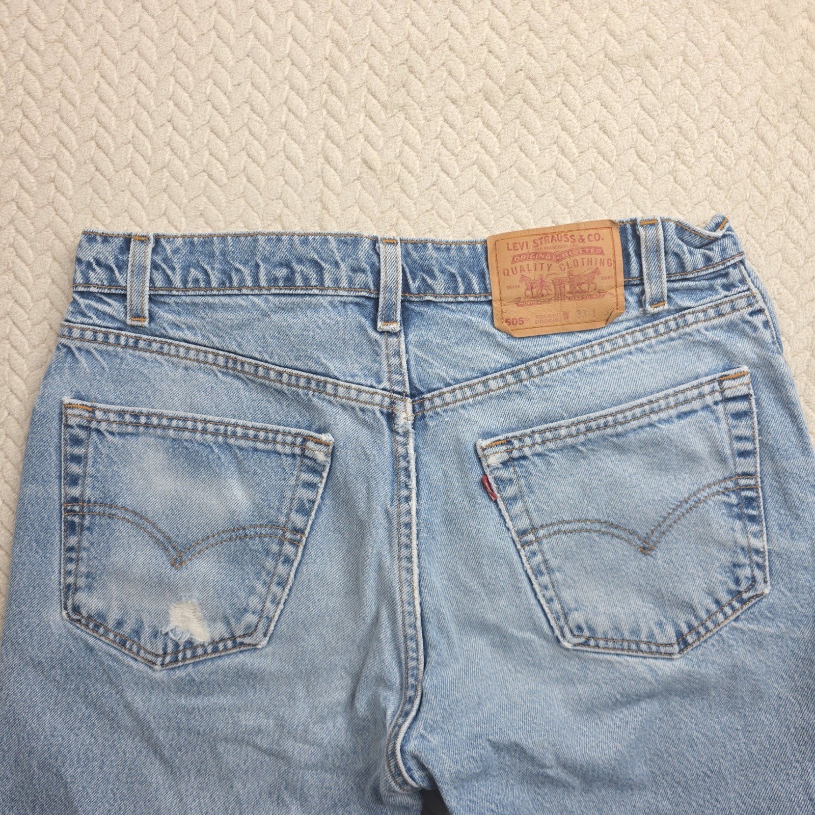 Levi’s 505 Blue Denim Jeans Vintage 90’s, Made in USA, Light Wash, 33×32 (32×30)