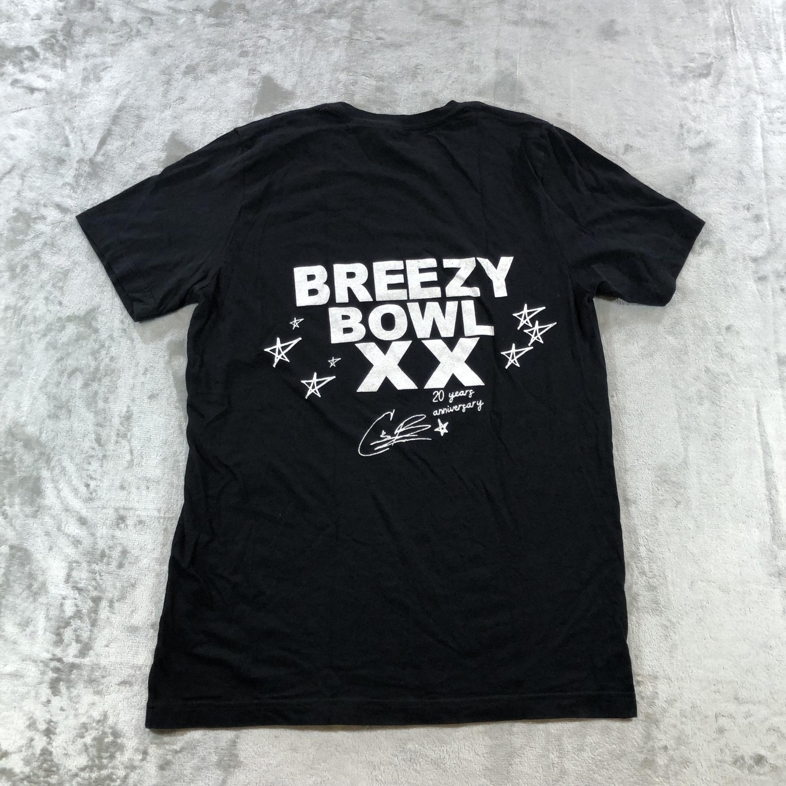 Chris Brown Shirt Womens Medium Black Breezy Bowl XX Tour Graphic Rhinestone