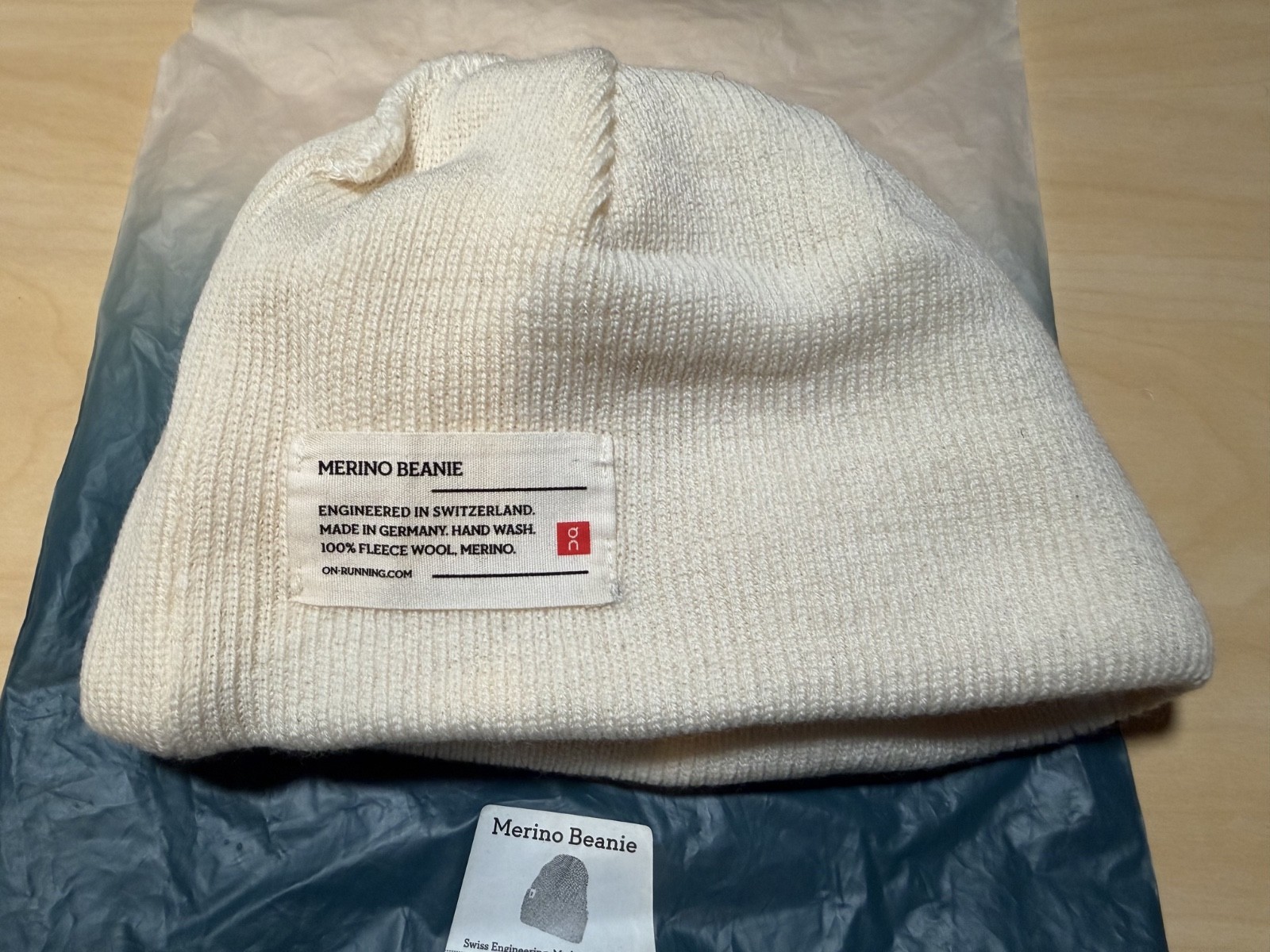 On Merino Wool Beanie – One Size – Brand New