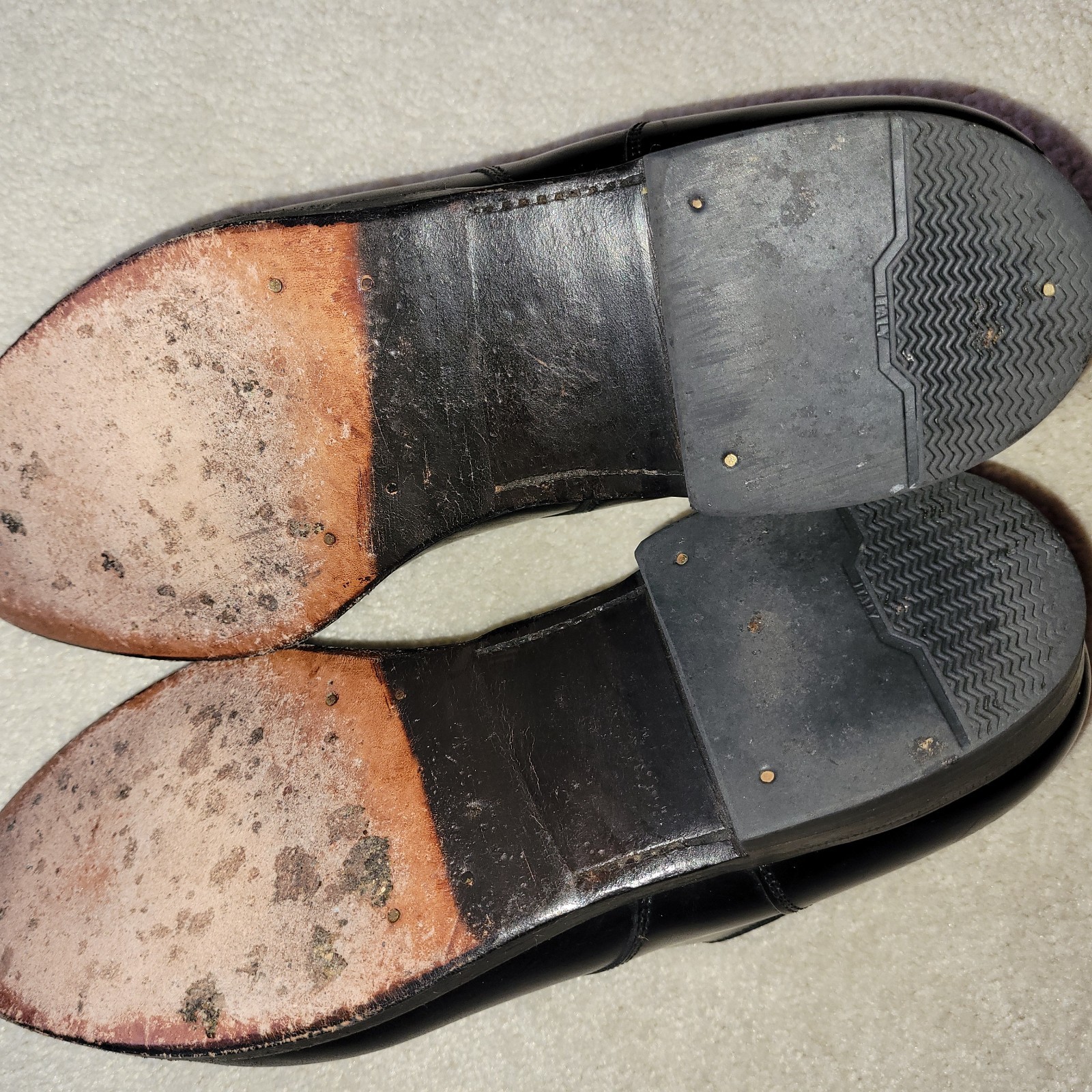 Alden Men’s black dress shoes made in Massachusetts 11-1/2 B/D size; fits 12/ 45