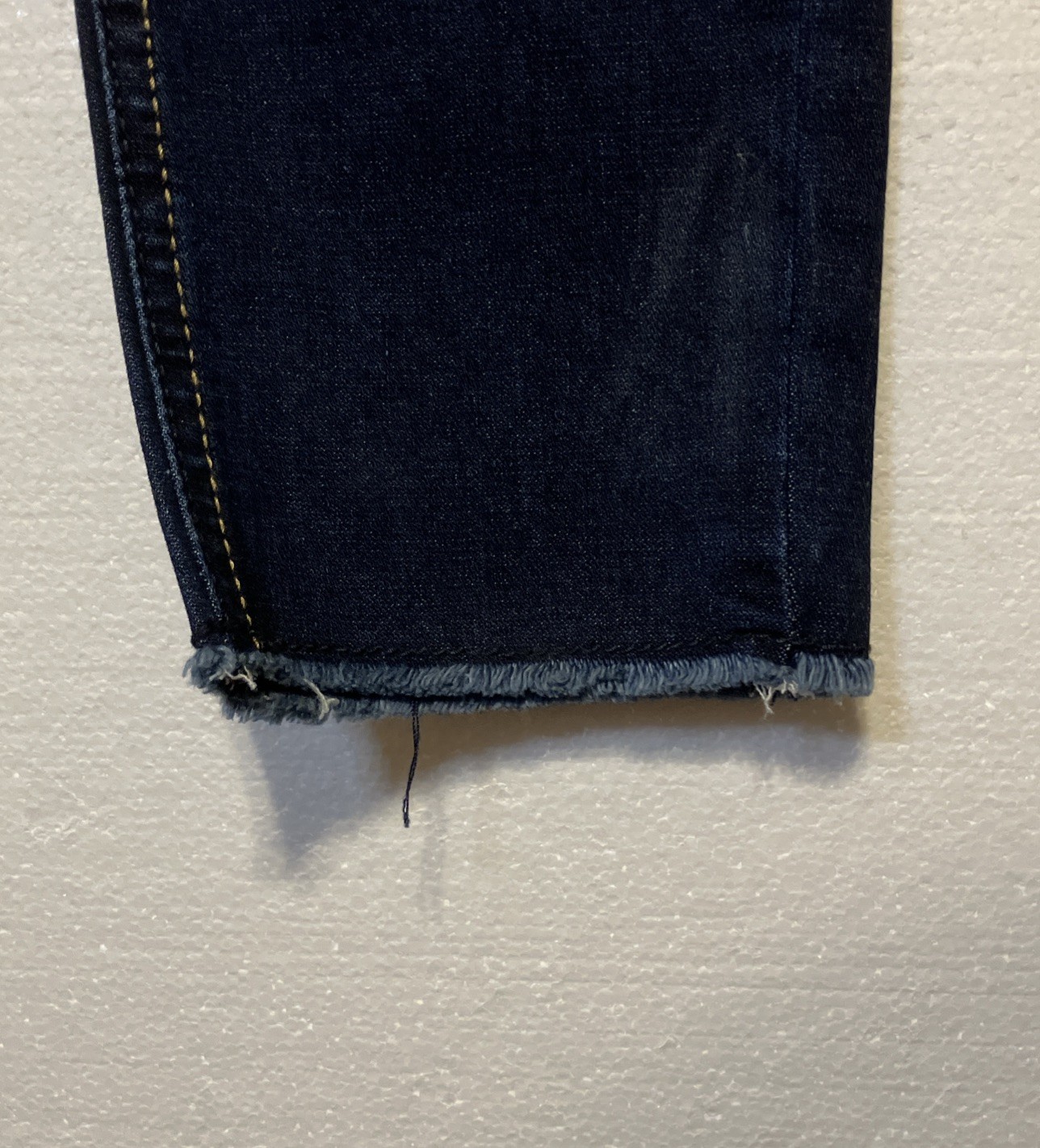 Suzanne Betro Jeans Womens 10 Bootcut Dark Stonewash Embroidered Pocket, New