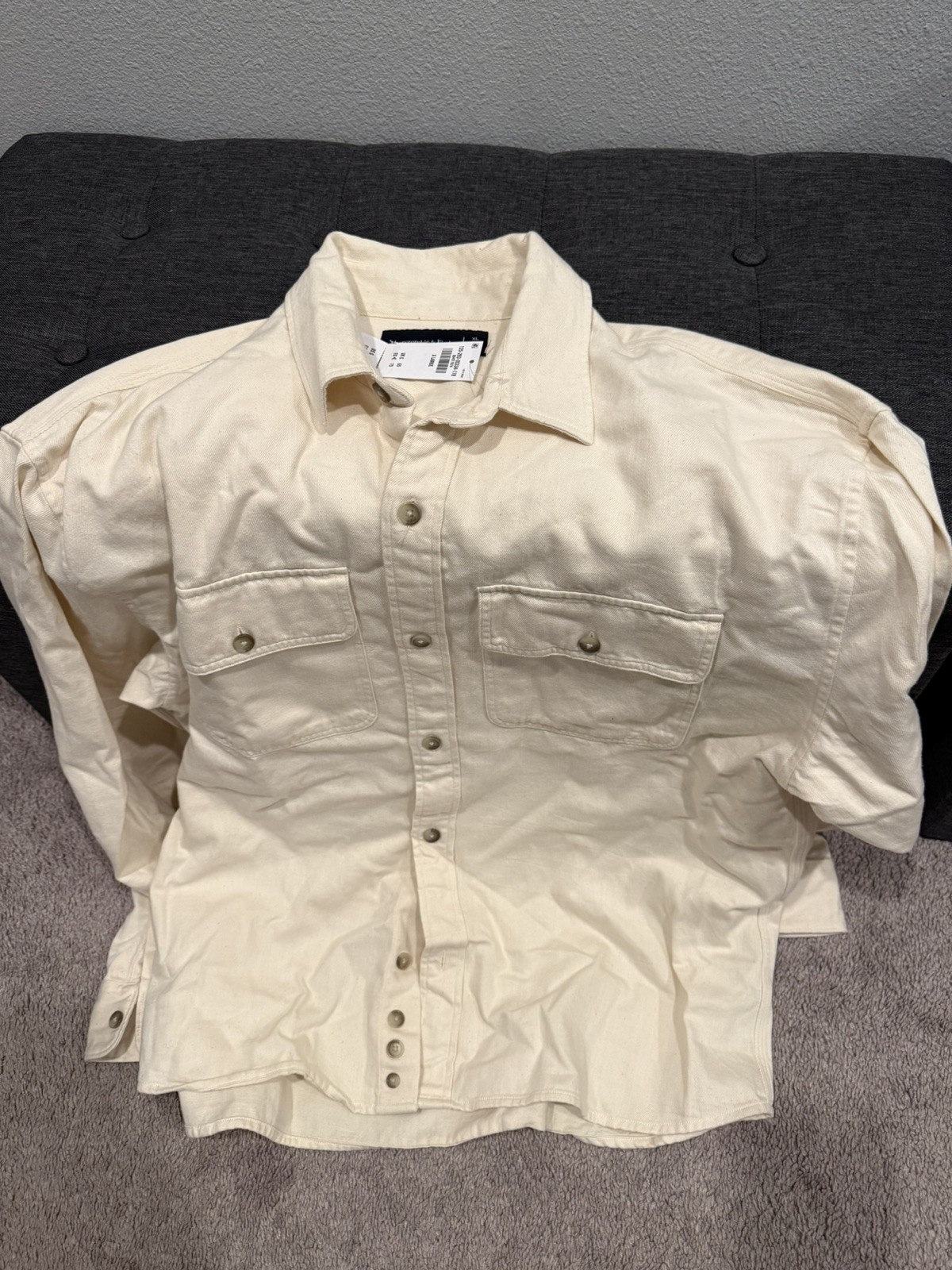 Size XL – Abercrombie & Fitch Button-Up Denim Shirt Cream NWT Brand New NWT