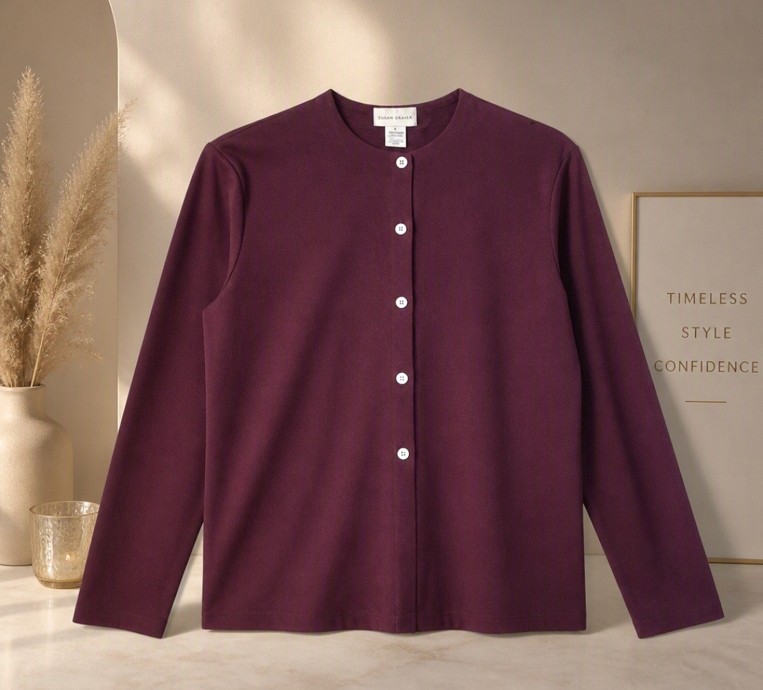 SUSAN GRAVER MAROON SIZE MEDIUM BUTTON FRONT JACKET