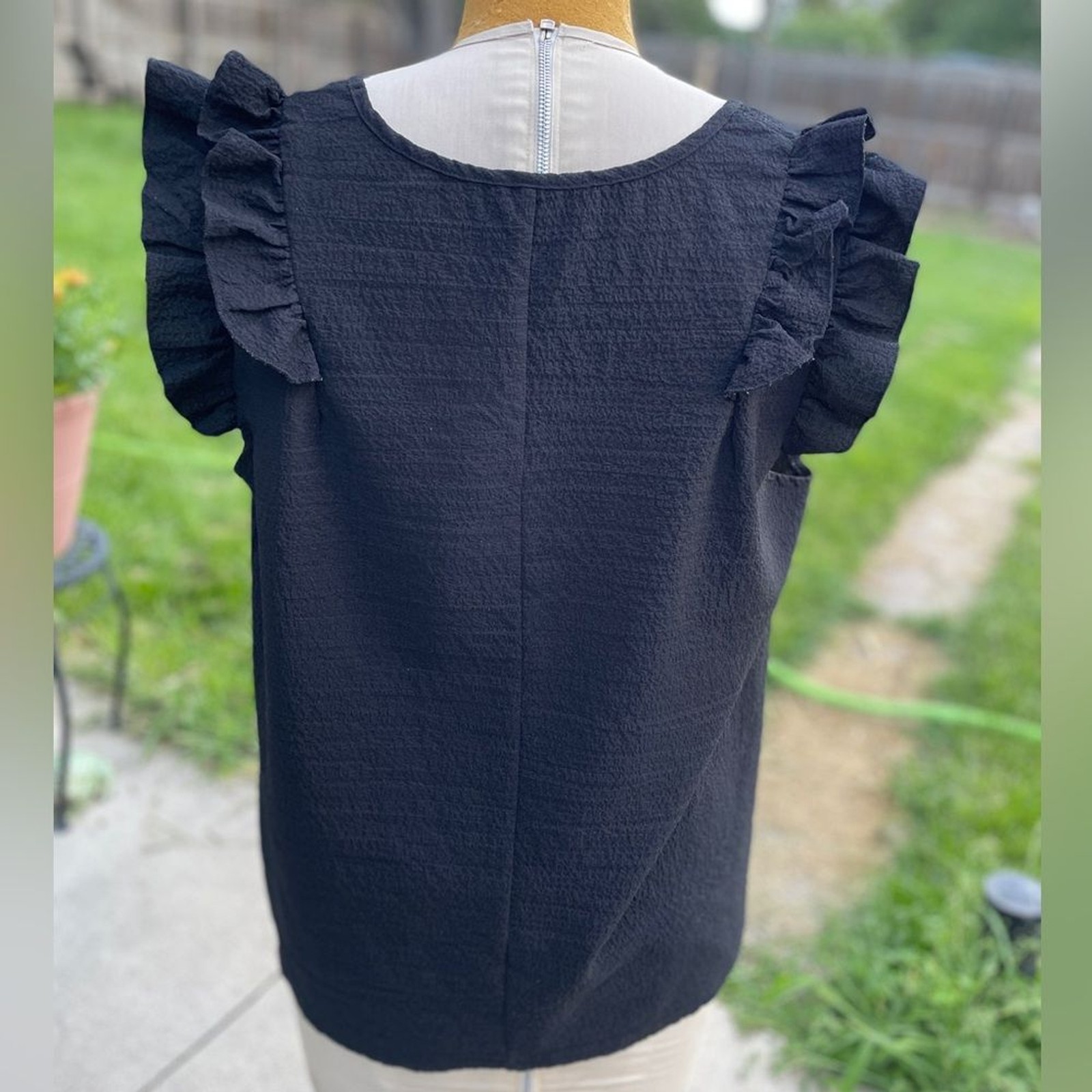 SET – Shorts and top Black Ruffled Sleeve Top and shorts matching outfit 1X 1XL