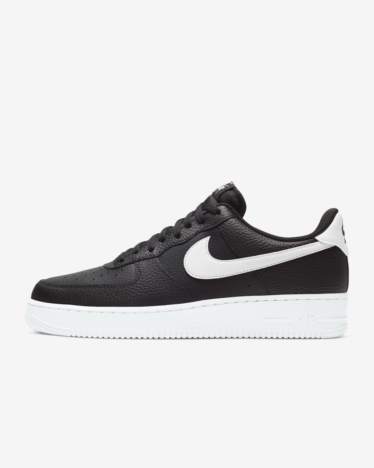 Men’s Size 9.5 Nike Air Force 1 ‘07 Black White CT2302-002 ((No Lid))