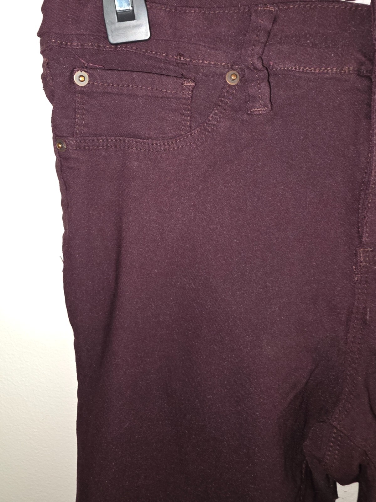 YMI Straight Leg Pants Stretch Burgundy Red Womens Size Medium