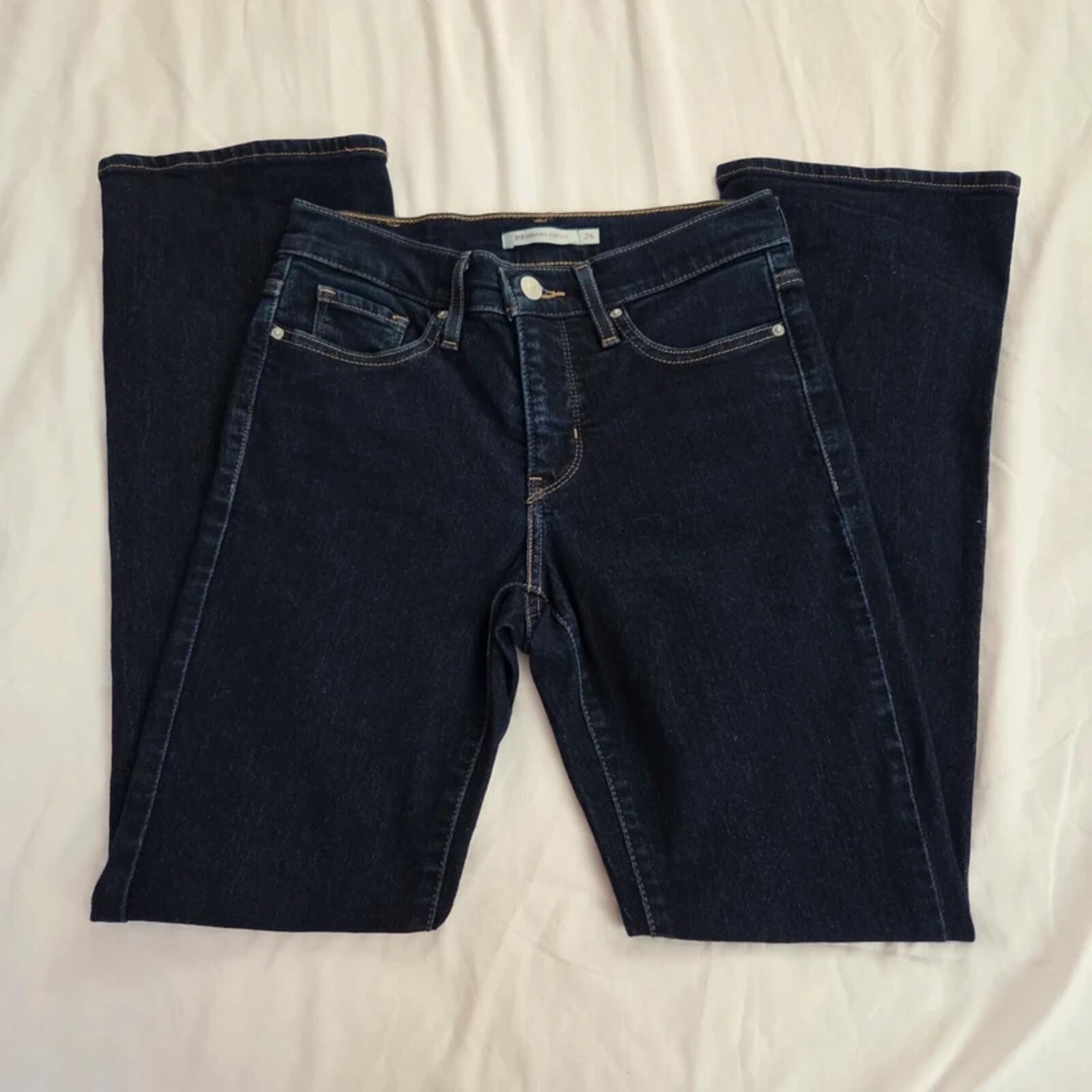 Levi’s 315 Shaping Bootcut Jeans W26 L30 Dark Wash Stretch Denim