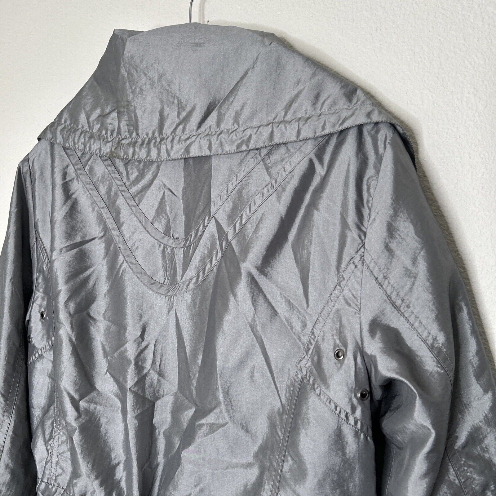 a.n.a Windbreaker Jacket Women MediumGray Silver Metallic Nylon Pockets Full Zip