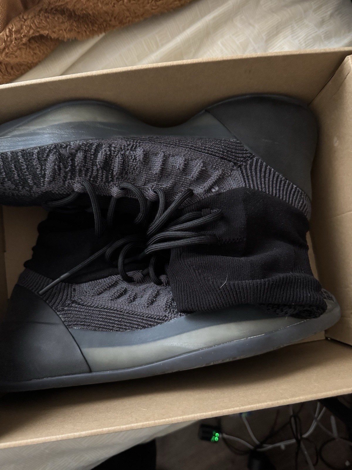 adidas Yeezy Basketball Knit Onyx Black HQ6762 Primeknit High Top Sneaker 2022