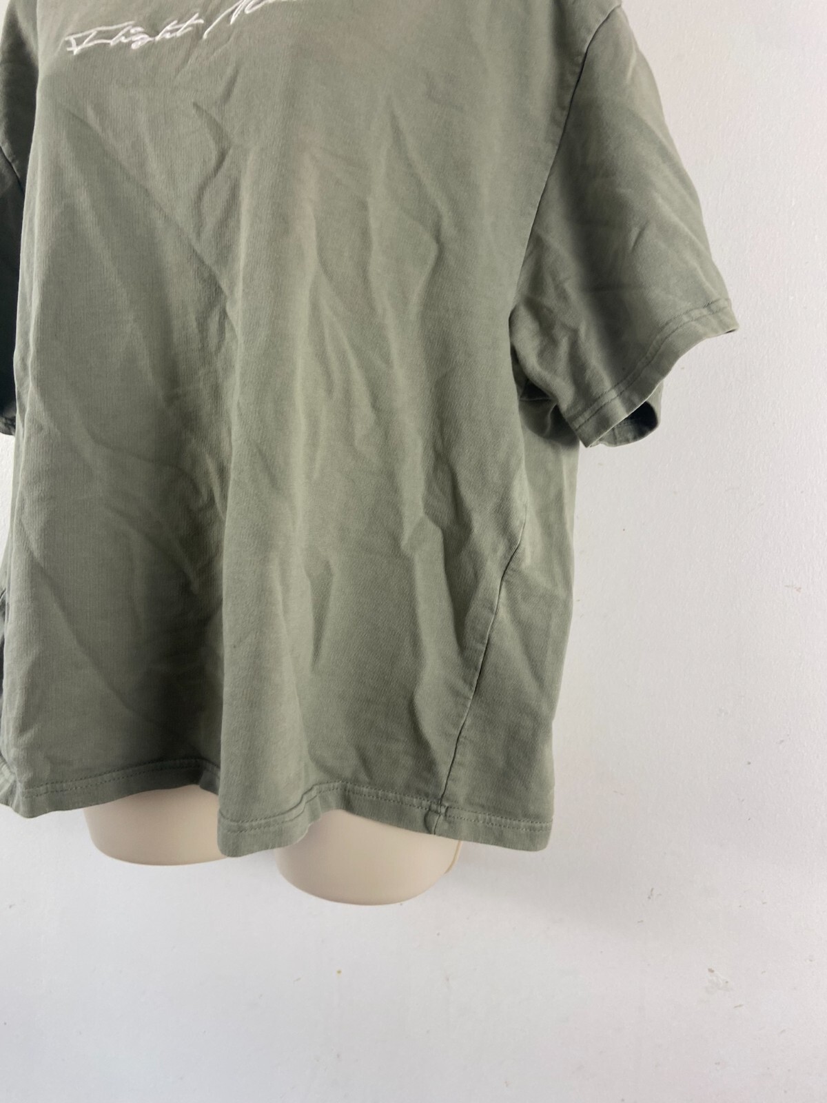 The couture club size Medium grey round neck short sleeve top